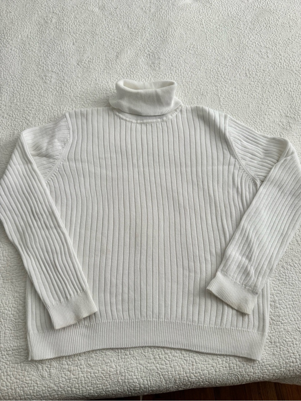 Vintage Jeanne Pierre 100% Cotton Classic White Ribbed Turtleneck Sweater